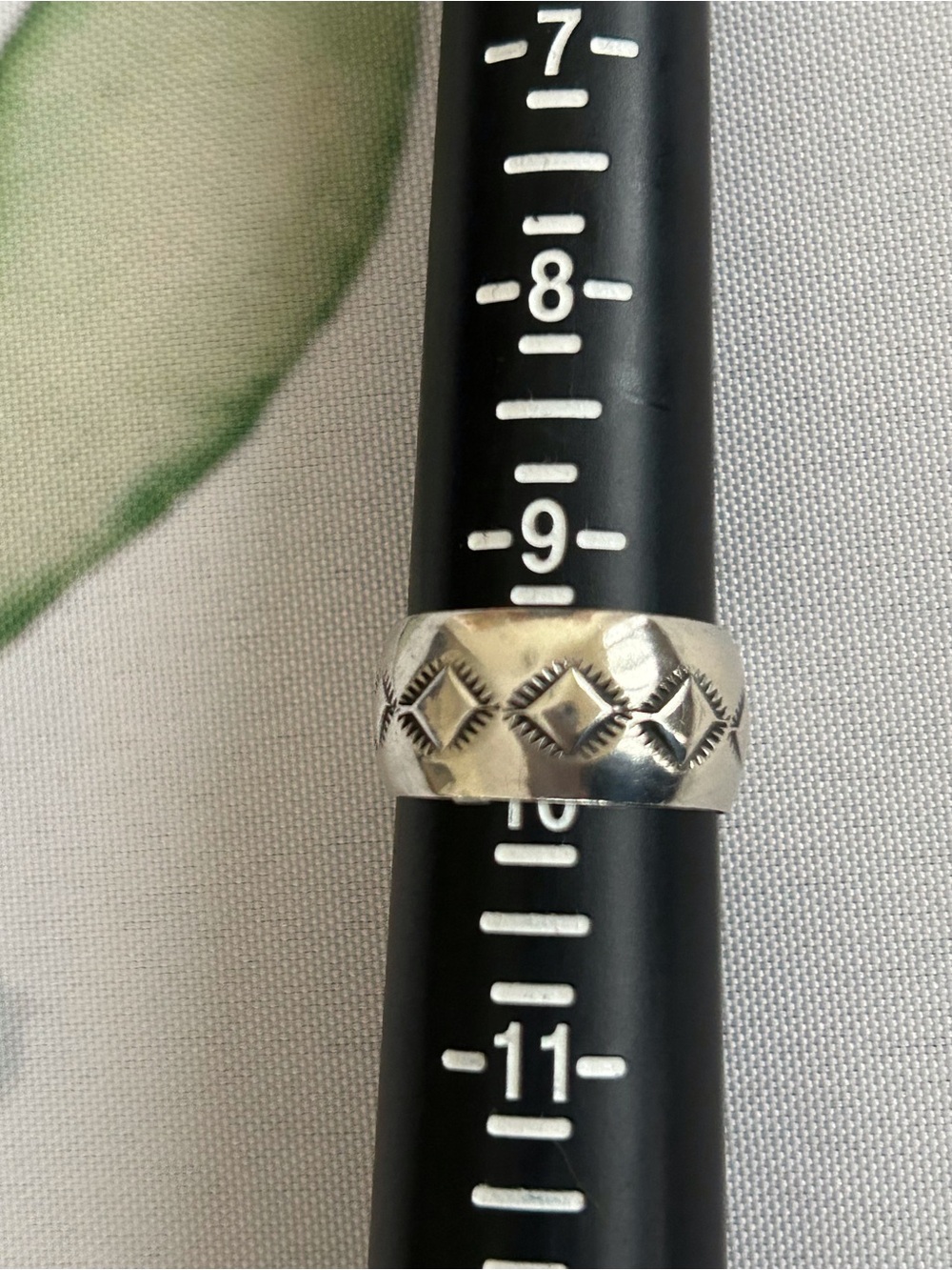 Sterling Patterned Band Ring - Picture 5 of 5